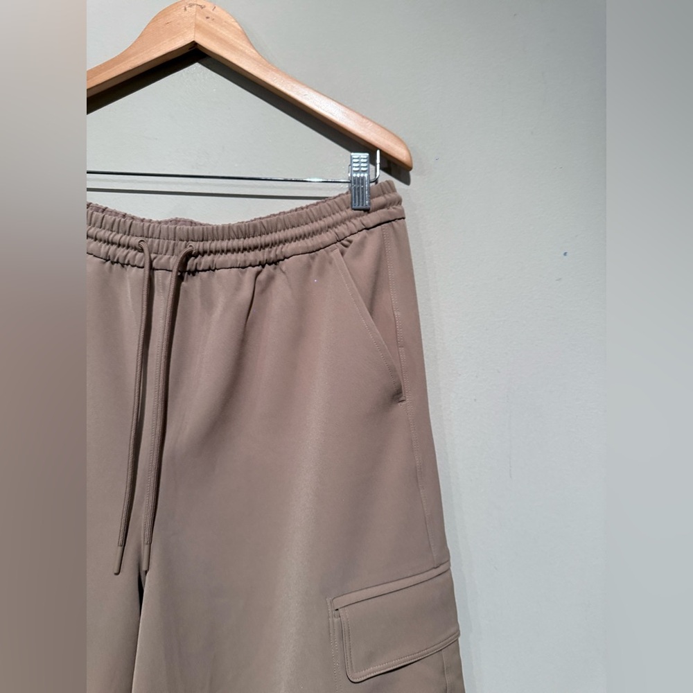 New Athleta promenade high rise wide leg cargo pants Women Mp Brown Casual Trave - Picture 5 of 11